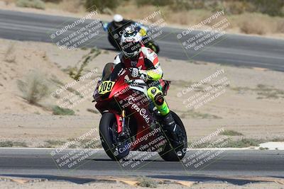 media/Oct-04-2025-CVMA (Sat) [[408bcdd6e4]]/Race 5-Amateur Formula Middleweight/